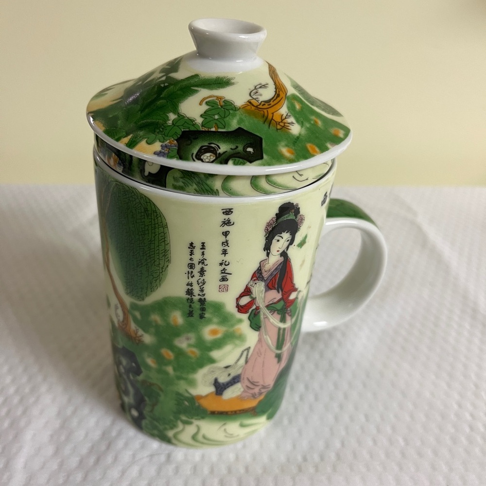 Oriental 3 piece teacup Infuser with lid